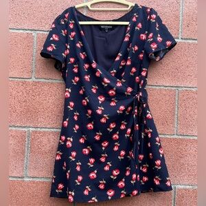 Large | Kittenish | navy blue roses 🌹 | sundress|wrap dress